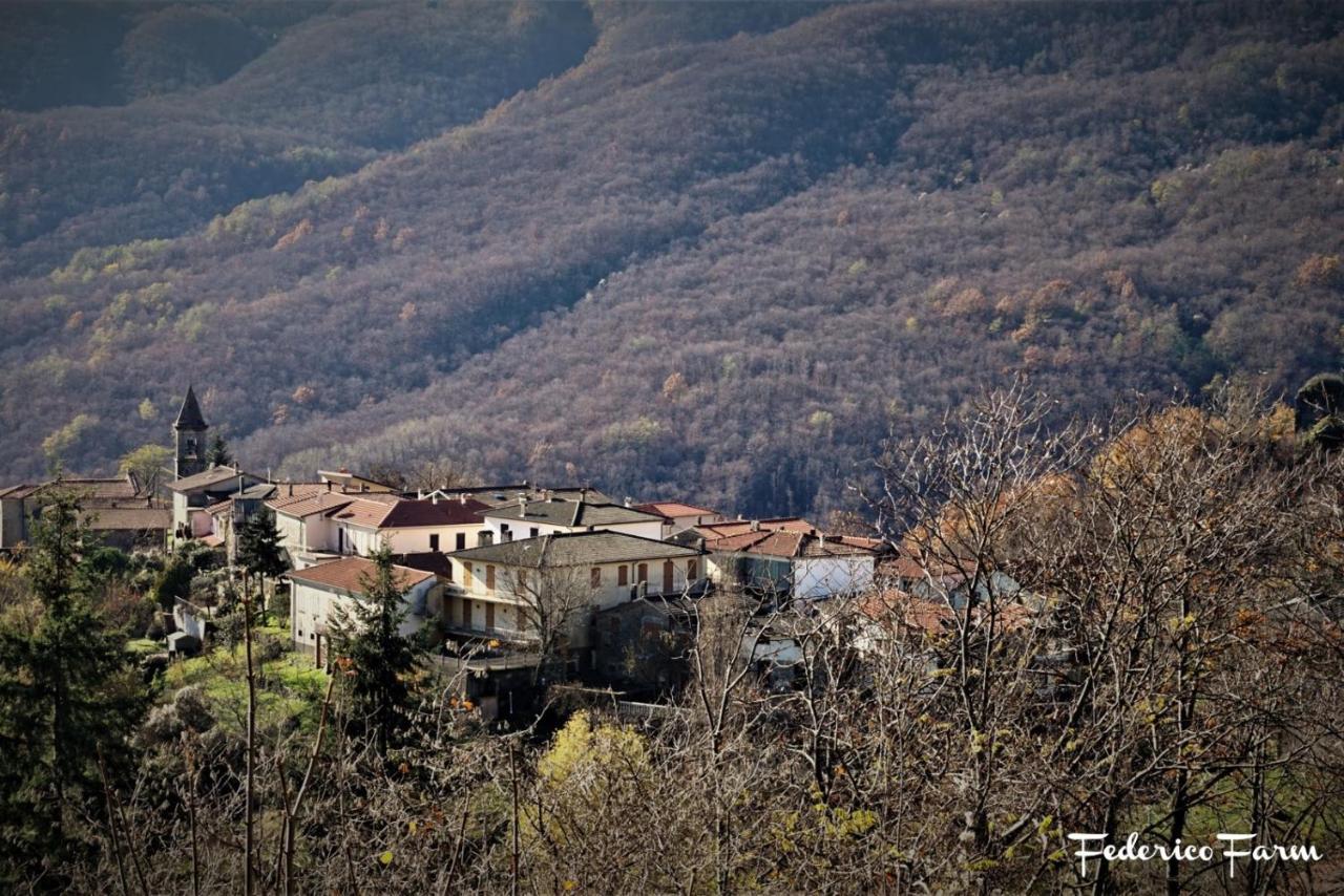 Camping Grondola - Federicofarm Pontremoli Exteriör bild