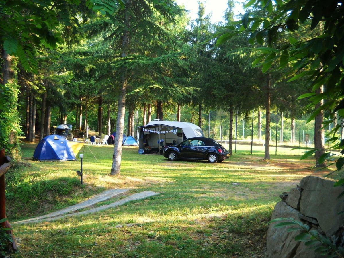 Camping Grondola - Federicofarm Pontremoli Rum bild