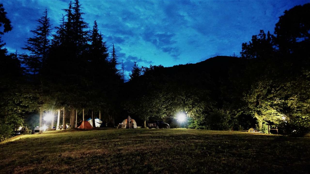 Camping Grondola - Federicofarm Pontremoli Exteriör bild