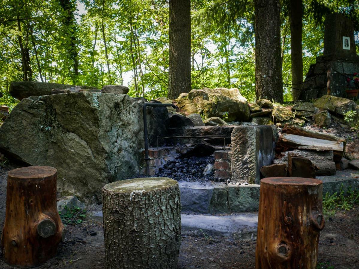 Camping Grondola - Federicofarm Pontremoli Exteriör bild