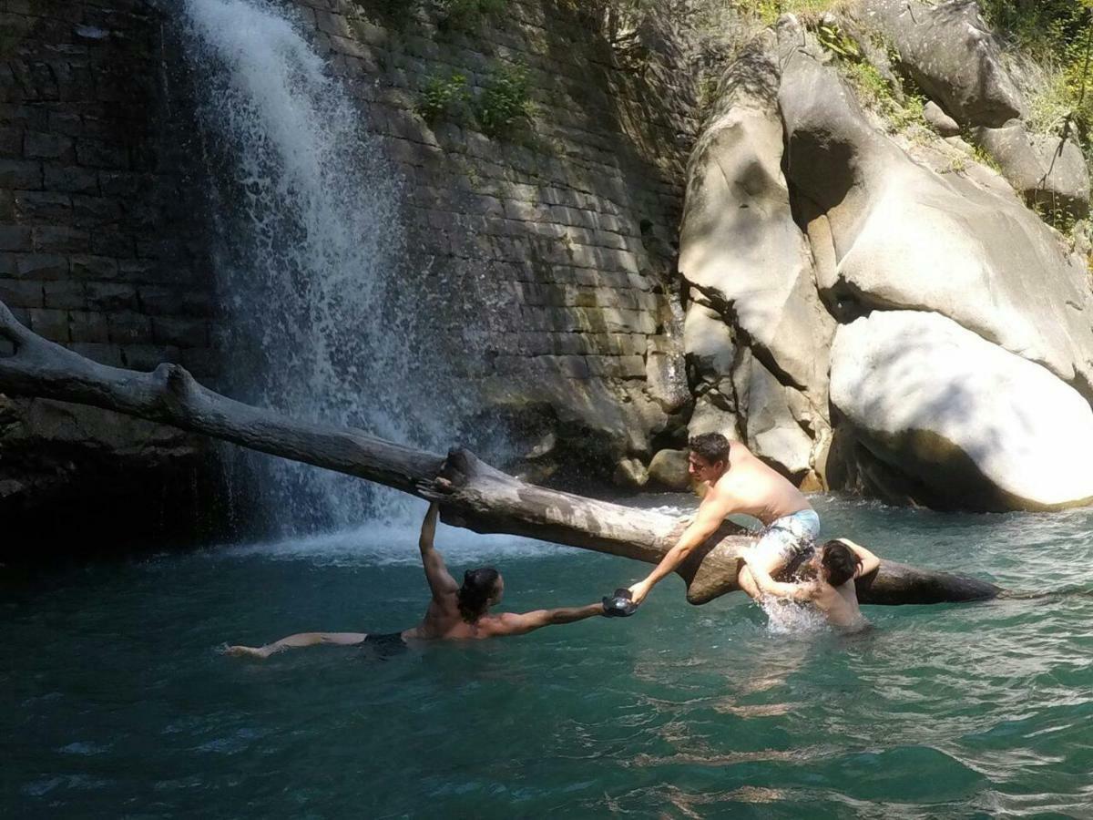 Camping Grondola - Federicofarm Pontremoli Exteriör bild